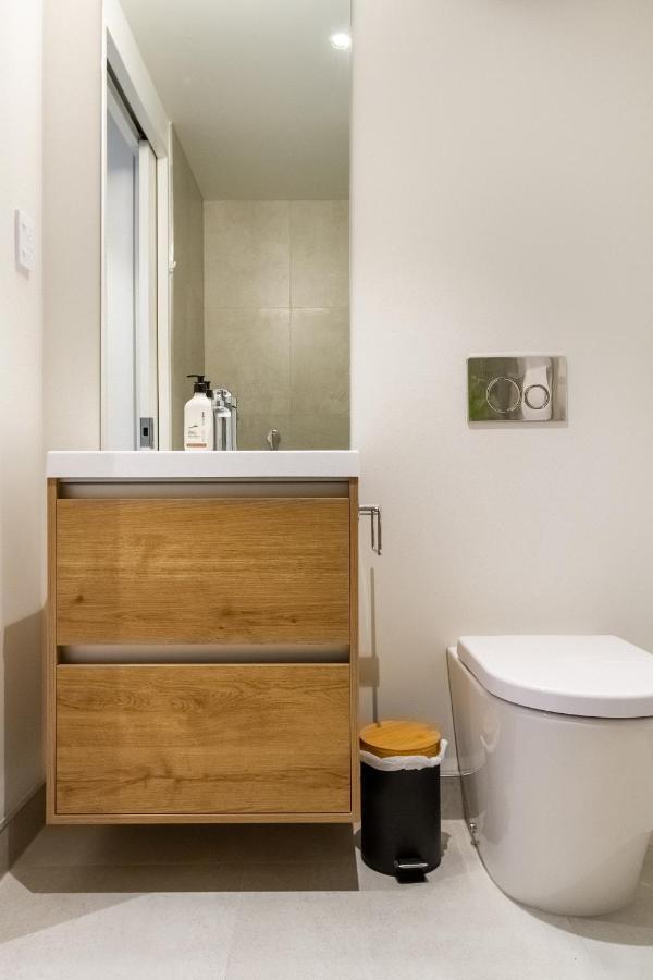 Latimer Square 1 Bed 1 Bath - Single Level Christchurch Ngoại thất bức ảnh